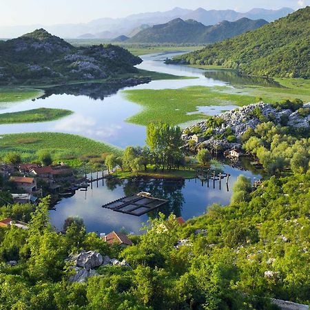 Lakeside Oasis Home Karuc Ngoại thất bức ảnh