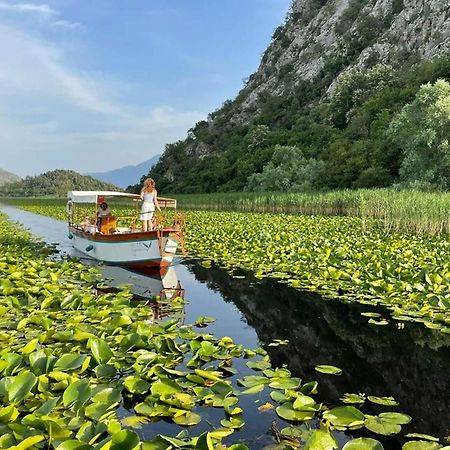 Lakeside Oasis Home Karuc Ngoại thất bức ảnh