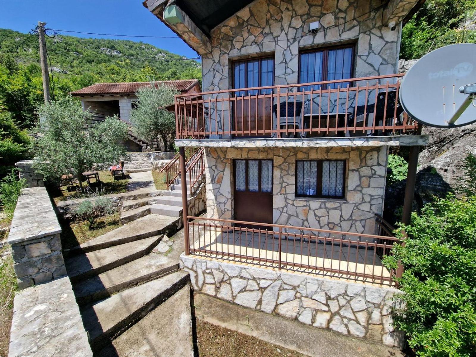 Lakeside Oasis Home Karuc Ngoại thất bức ảnh